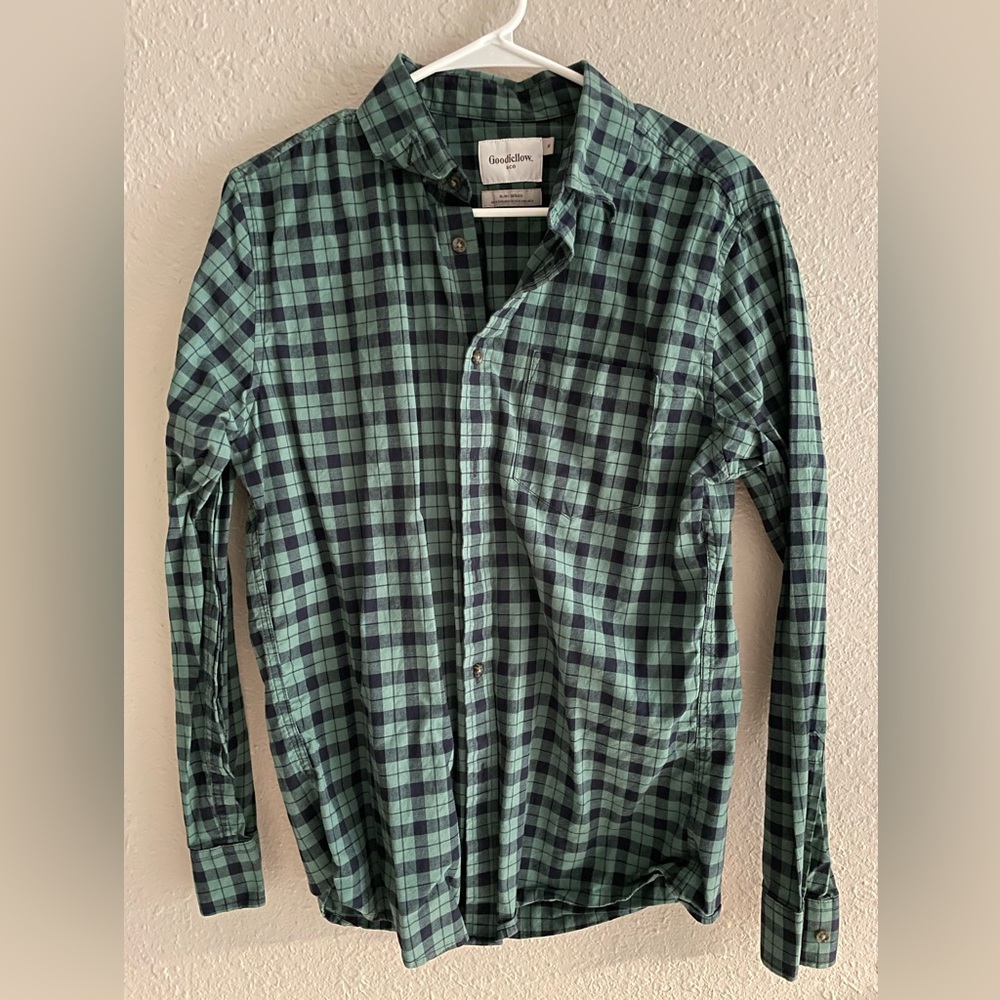 Goodiellow & Co Mens Slip Fit Button Down Long Sleeve Shirt Medium Green